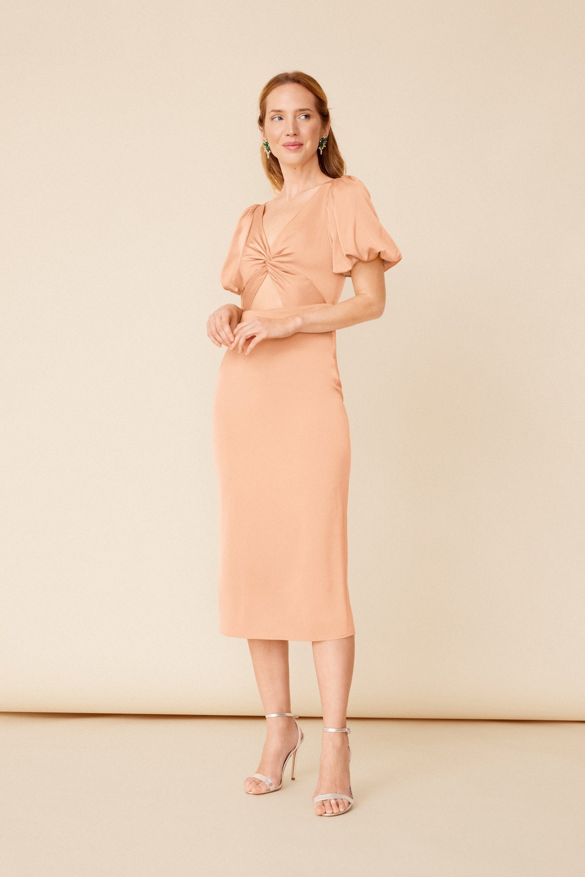 Vestido Julieta Pomelo · Wisteria ·
