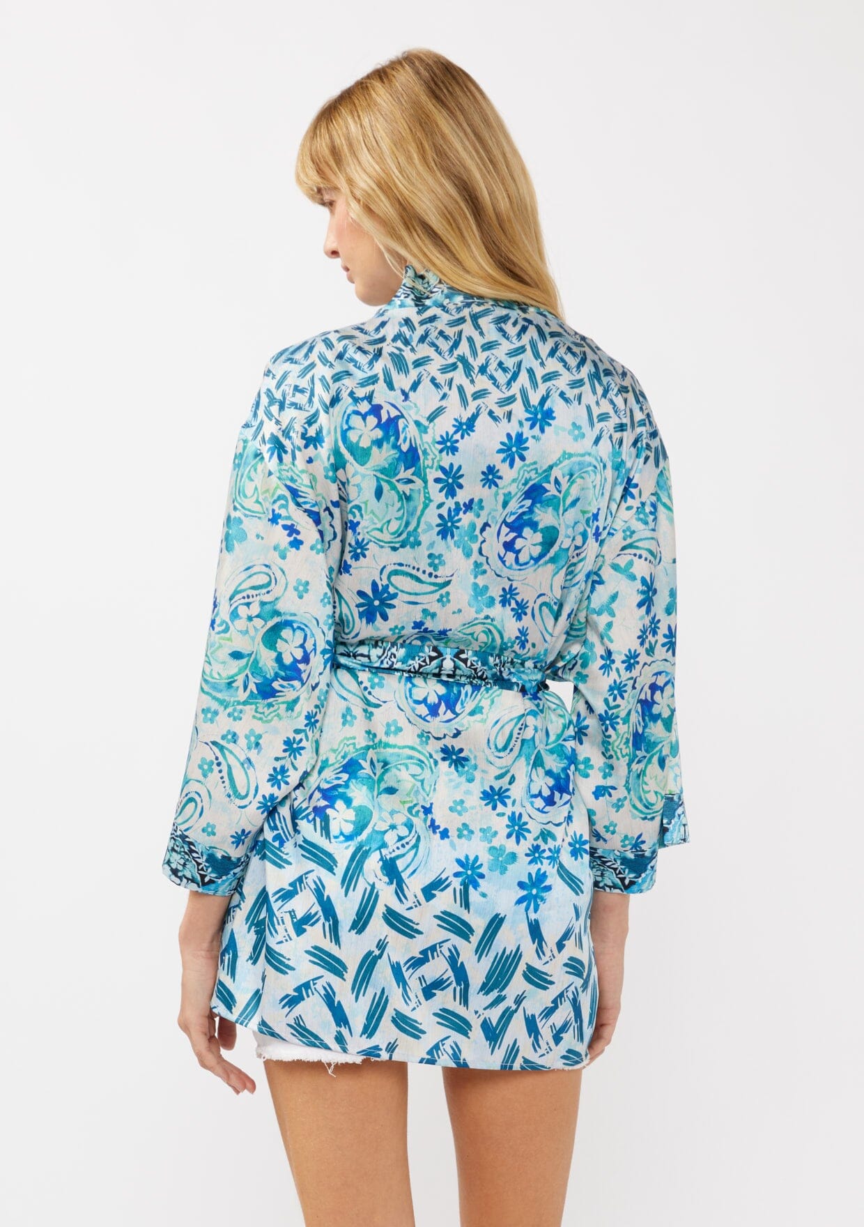 Endless Coast Robe