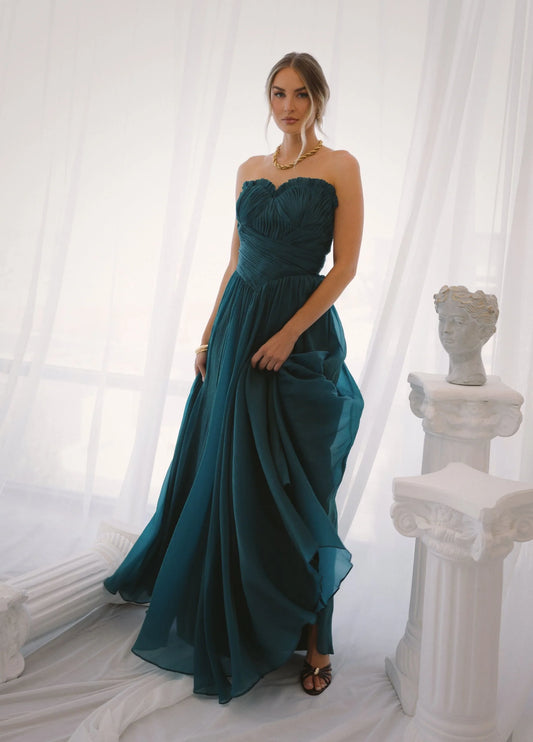 Alaria Dress