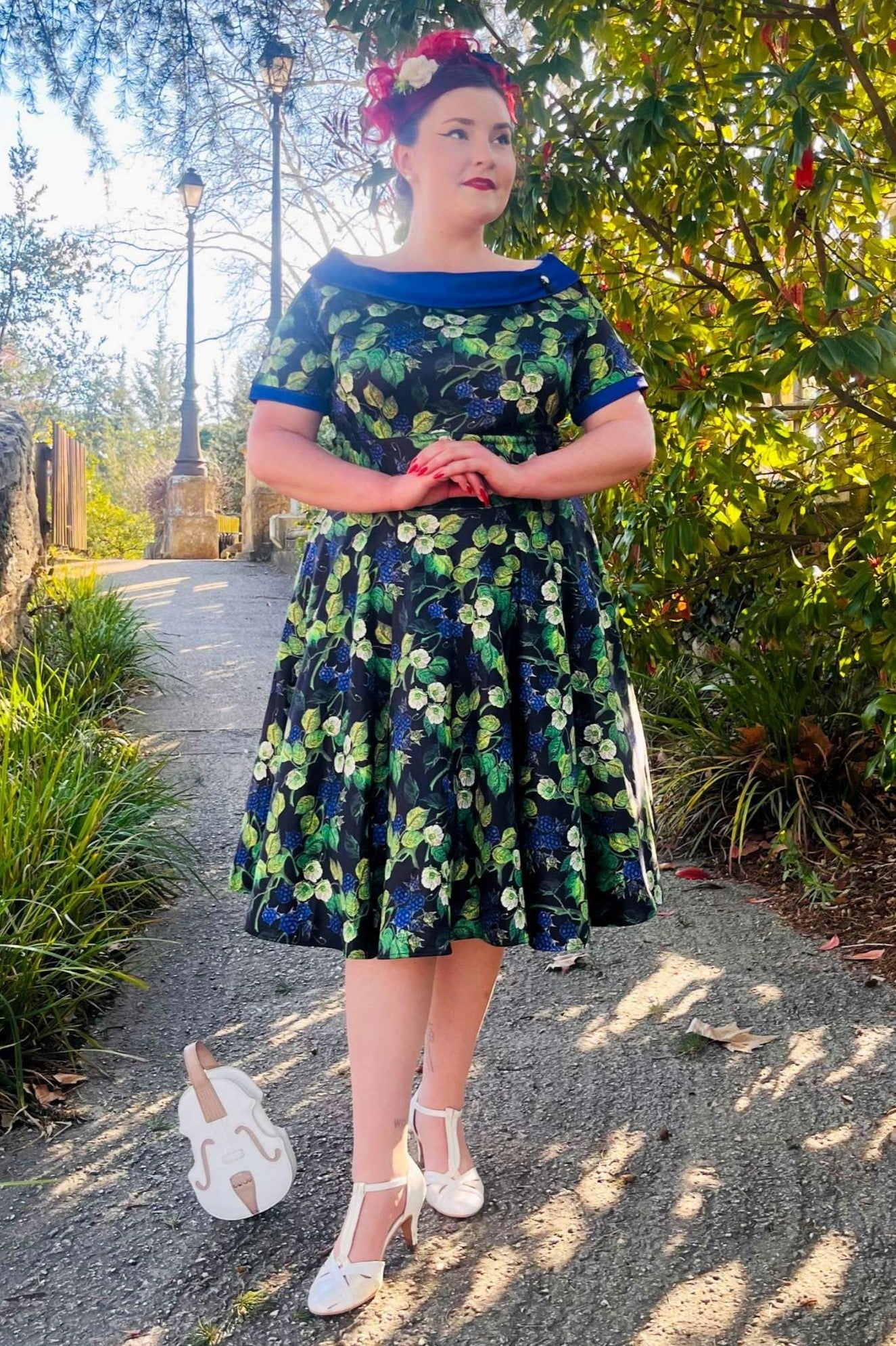 Darlene Off-Shoulder Dress in Black/Purple Berry Leaf Print
