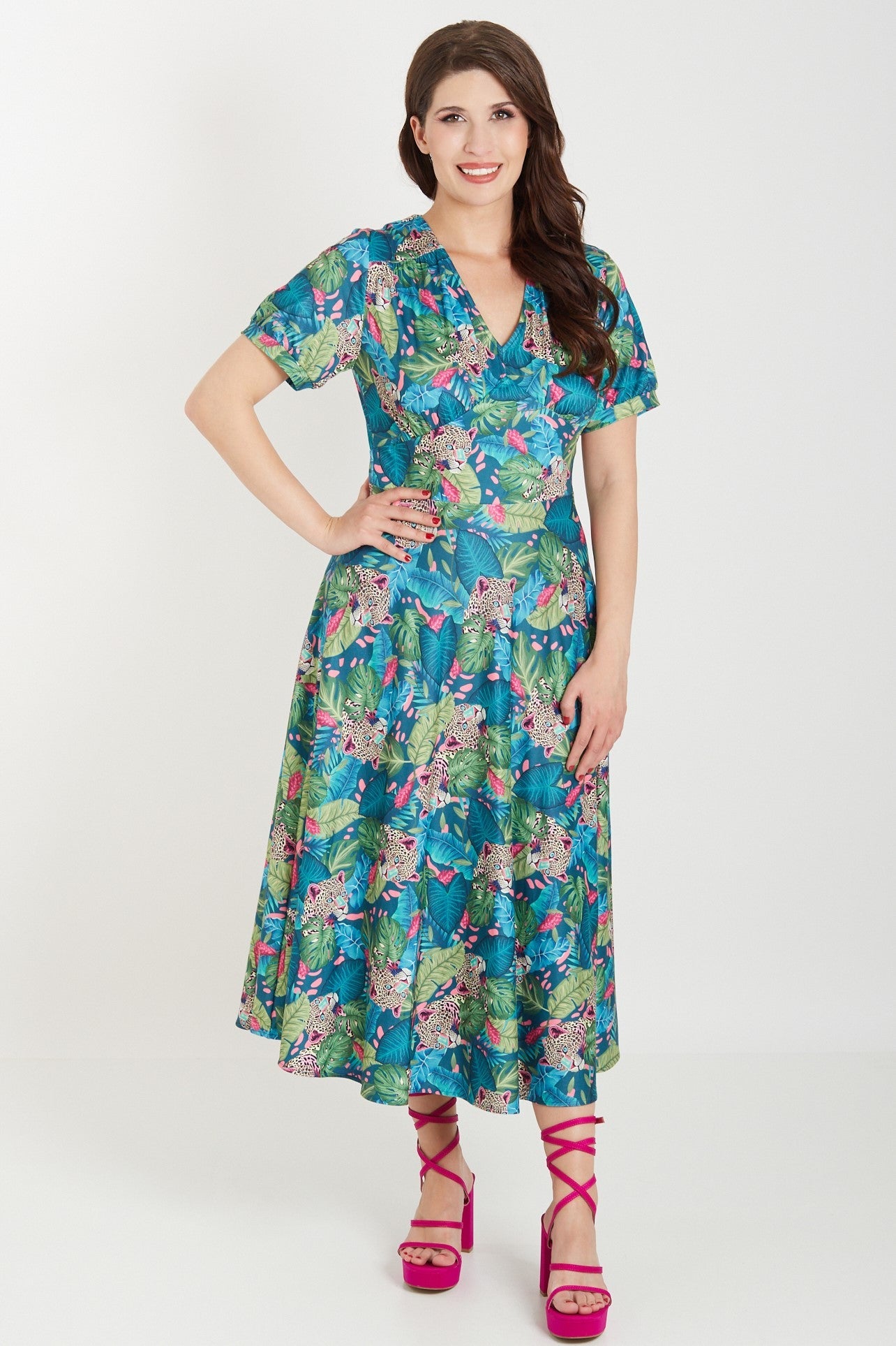 Julia 50s Style Cheetah Sleeved Dress