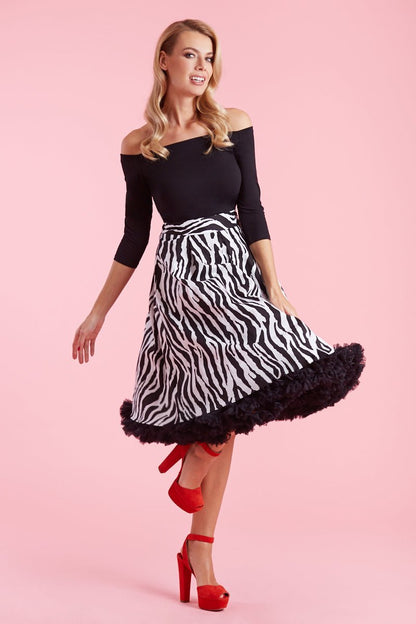 Gloria Rockabilly Off Shoulder Black Top