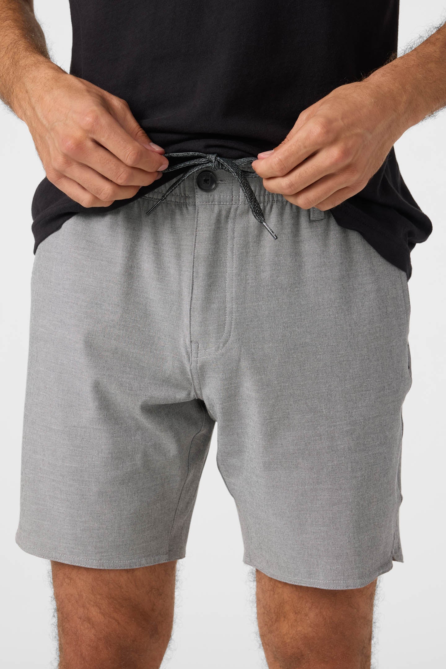 Reserve Light Check 18" Scallop Hybrid Shorts