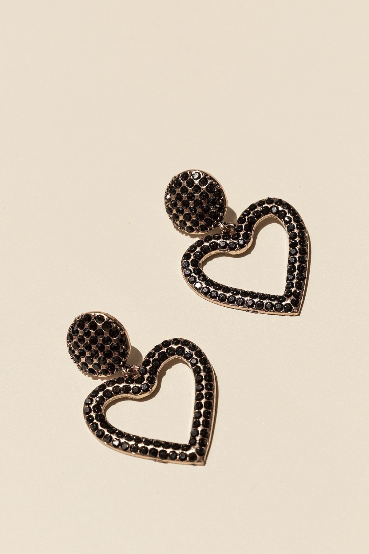 Pendientes Black Heart · Rivera ·