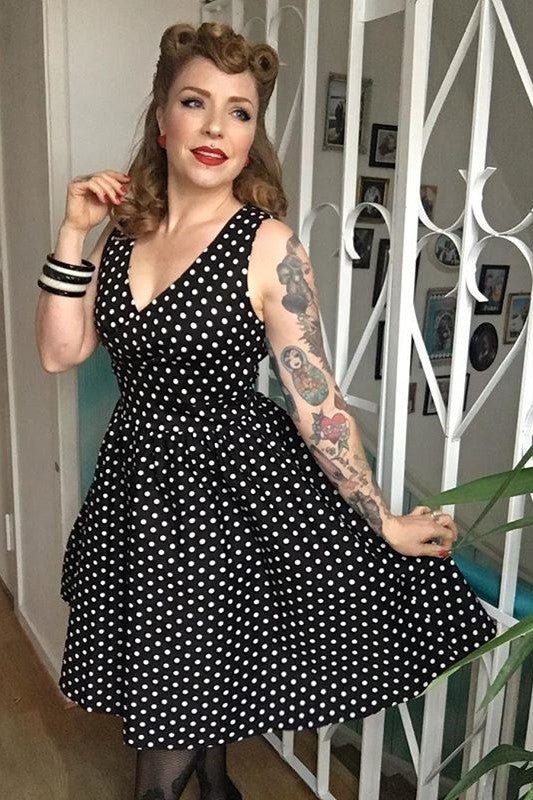 May Stylish V-neck Vintage Inspired Swing Dress in Black Polka Dots