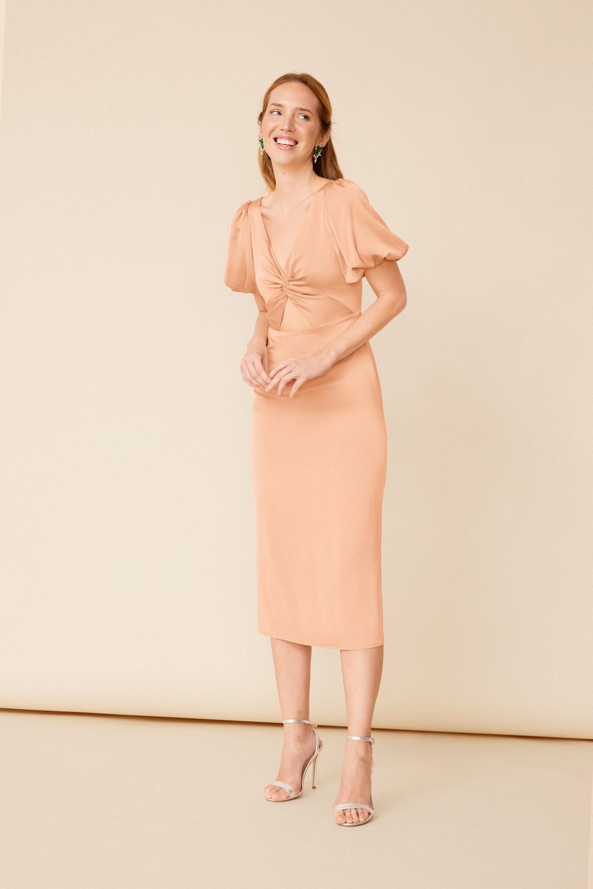 Vestido Julieta Pomelo · Wisteria ·